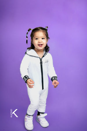 Kult Hooded Baby One Piece with Resistain® in Salt